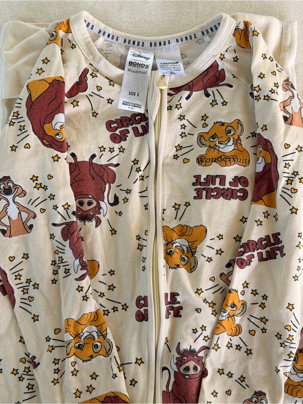 Bonds Disney's The Lion King Circle of Life Wondersuits in a beige color - Picture 6 of 6